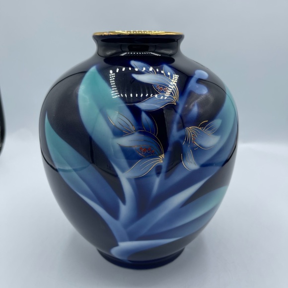 Other Vintage Japanese Porcelain Cobalt Blue Indigo Vase Poshmark